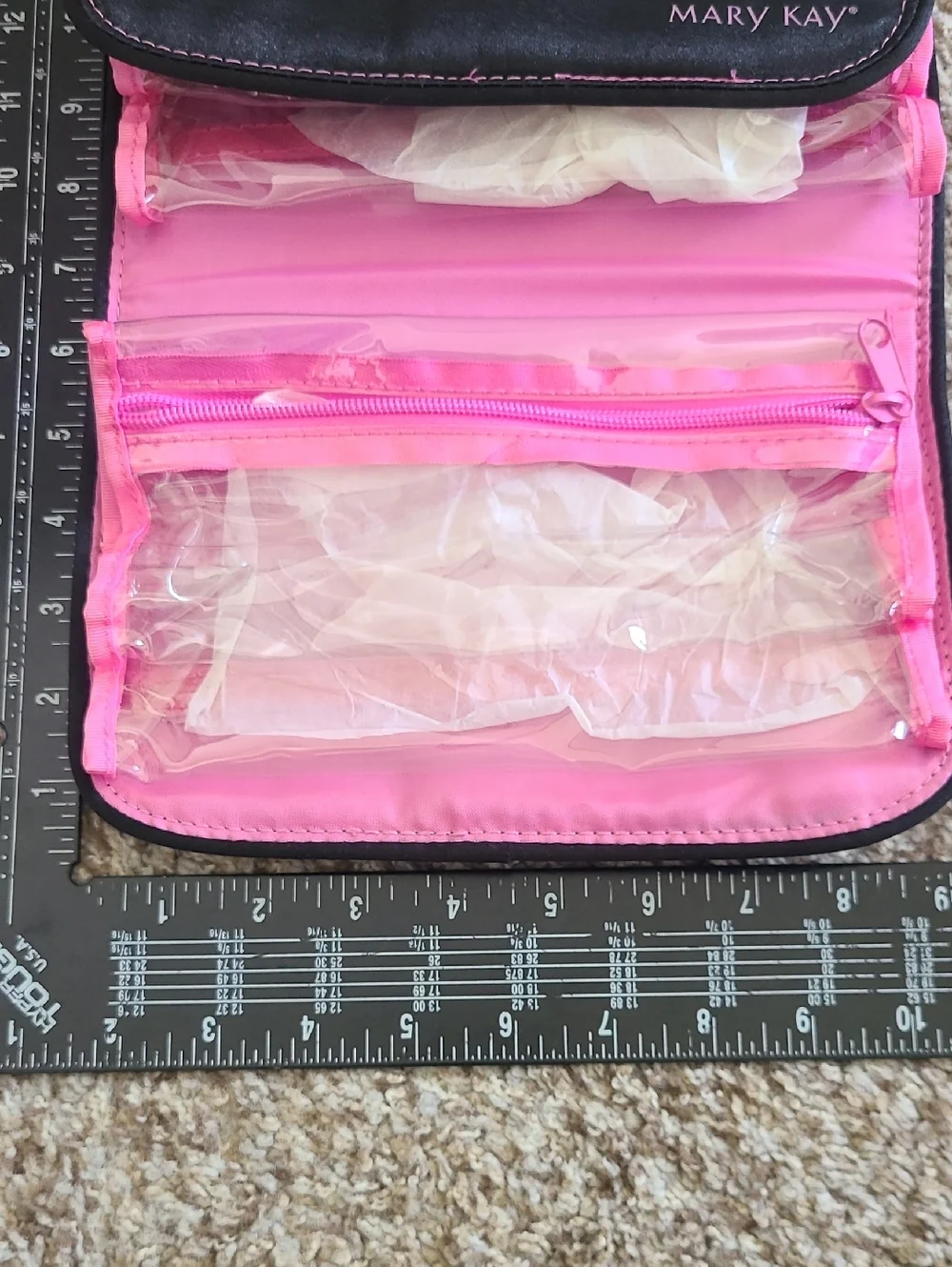 🆑️Mary Kay Roll-up Black with Pink Trim Makeup Organizer